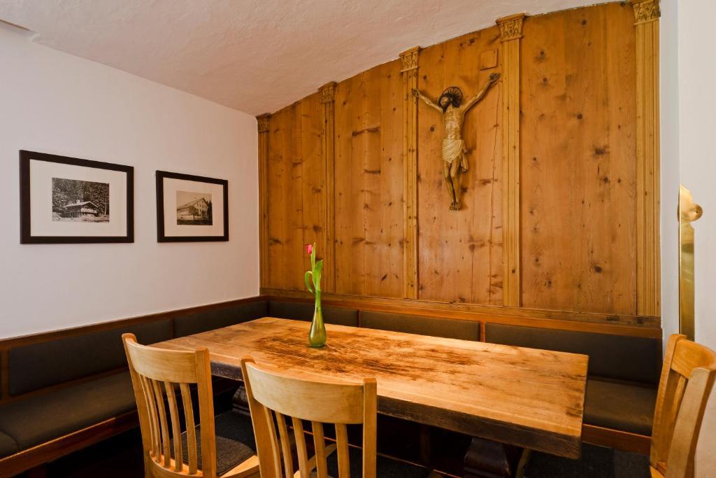 Hotel Kaufmann Roßhaupten Extérieur photo
